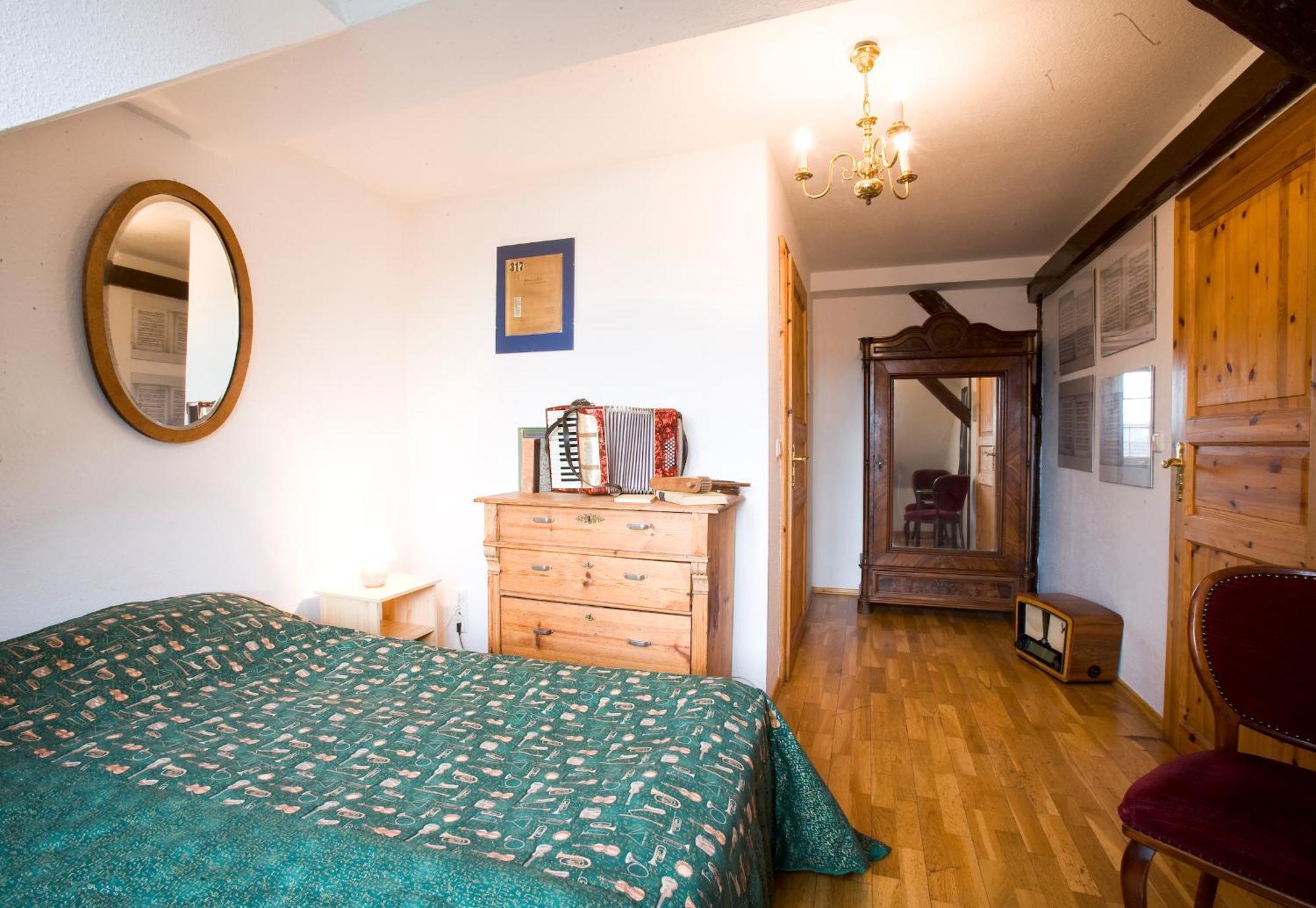 Hotel Reingard Висмар Экстерьер фото